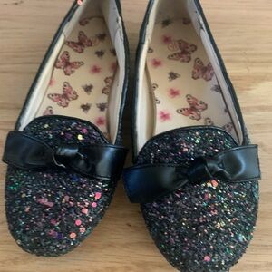 Shiney Mary Jane Girls Flat Size 12